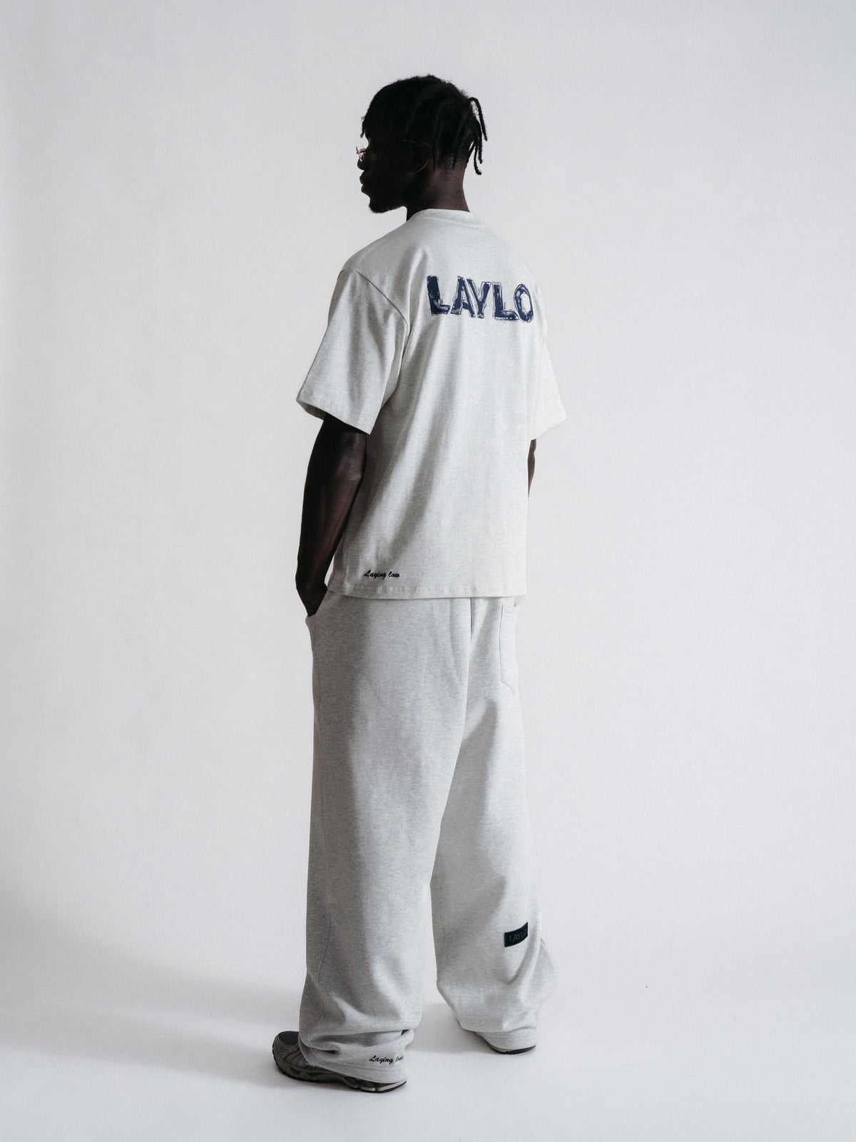 PAINTERS TEE - LIGHT GREY/NAVY